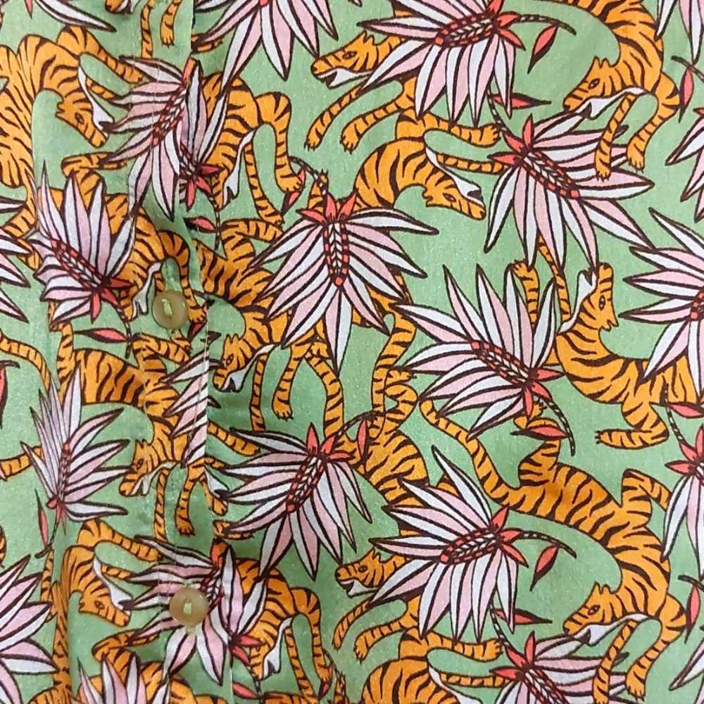 Floral Tiger Bouse